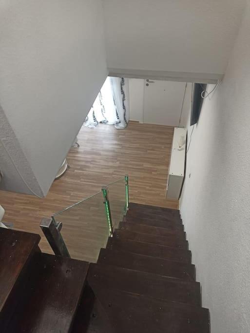 トレビエハPrecioso Piso En Frente Del Marアパートメント エクステリア 写真